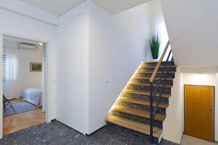 Apartment & Rooms Nugal Makarska Eksteriør bilde
